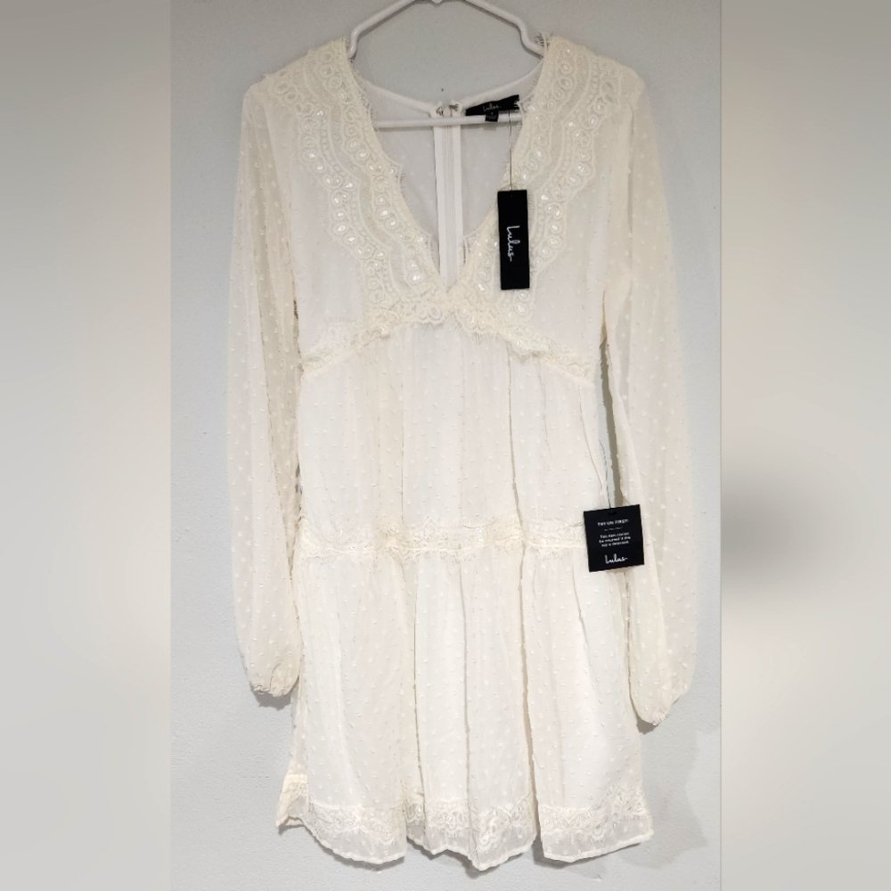 NWT Lulus | White Swiss Dot Long Sleeve Dress | Size Small - Picture 4 of 9